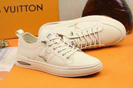Picture of Louis Vuitton Shoes _SKULVsz38-43mnf015415223
